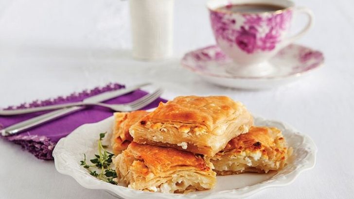 Nefis Peynirli Börek Tarifi – KolaycaYap.Com – Kolayca Yapılabilecek Herşey